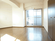 �L�`��2LDK�ŉw�����̕����I�V�e�B���W�f���X�X�e��