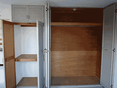 14���̍L���������[���I�A�x�j���[�ʏo