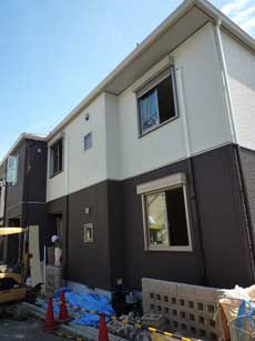 �V���[���]���V�z