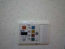 �p�e�B�I�k���ꉮ