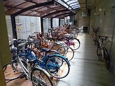 �O���[���h�D�E�_�C��