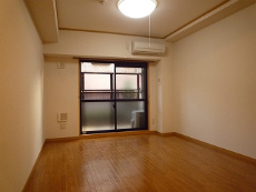 ���r�A��