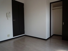 �C���y���A���ʏo