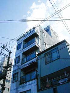 �k��������r��