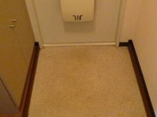 ���]�l�b�g�Z�V�]