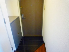 ���a�I�[�g���[�N�r��