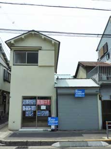 �k��������r��